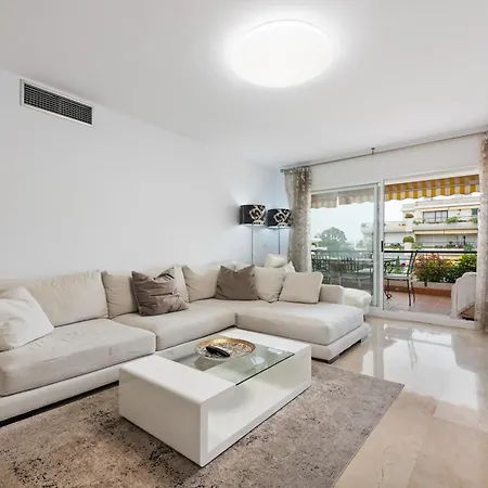 Familiar Guadalmina Marbella